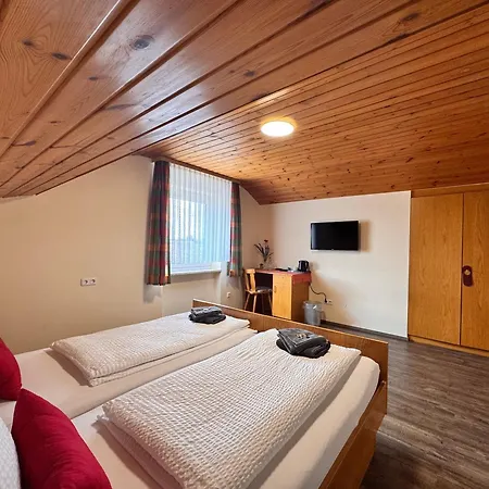 Konukevi Hubertus 3*