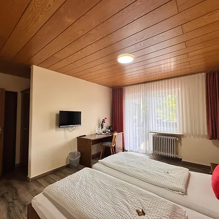 Hubertus 3*